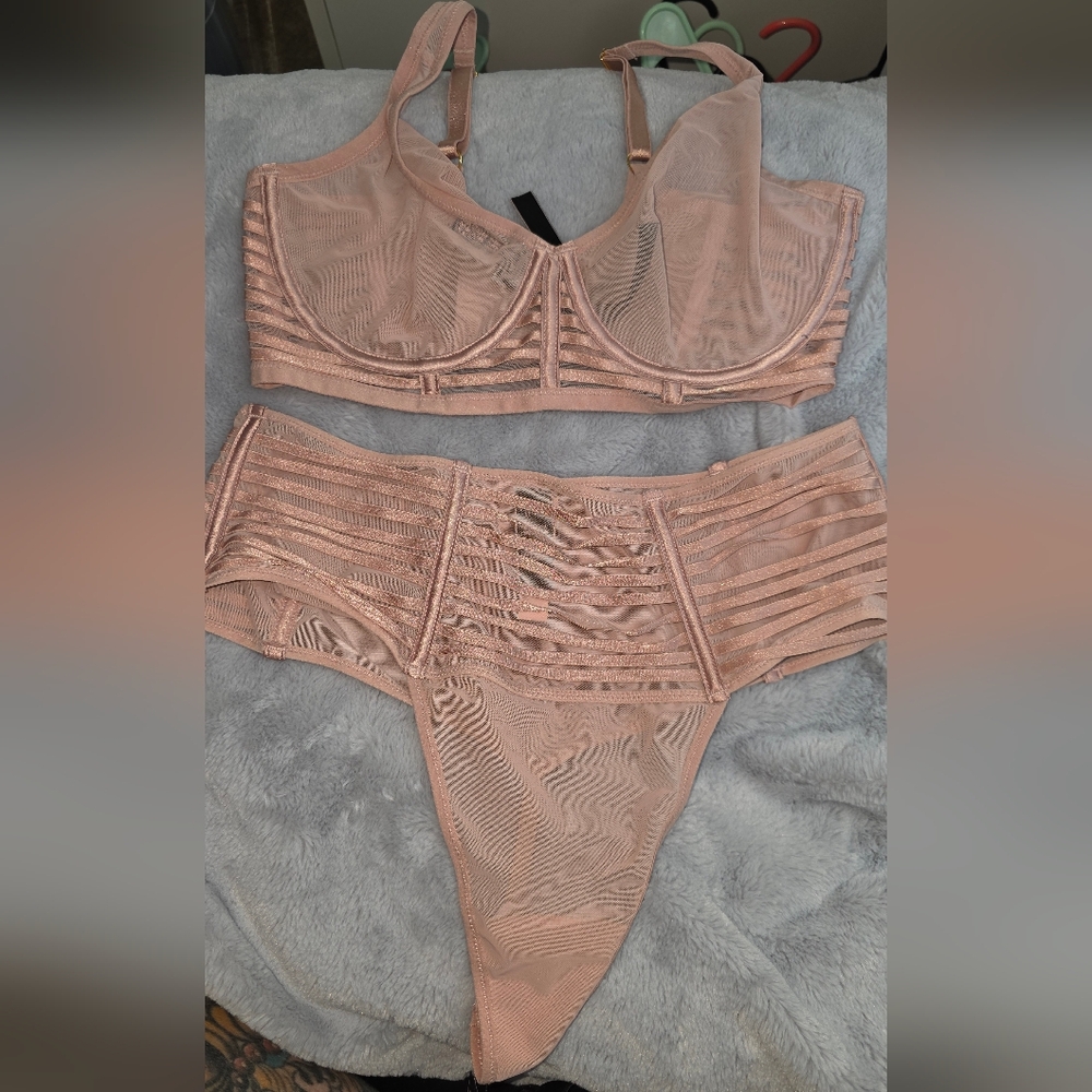 Victoria's Secret Blush Lingerie Set